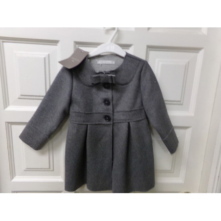 Abrigo Mayoral talla 2 años. A estrenar