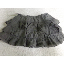 Falda talla 2 años. Maximo Dutti. Segunda mano