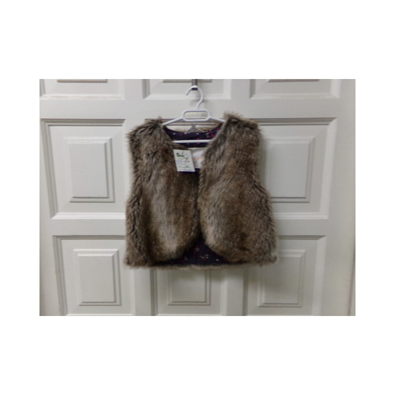 Chaleco de pelito talla 4 años. Segunda mano