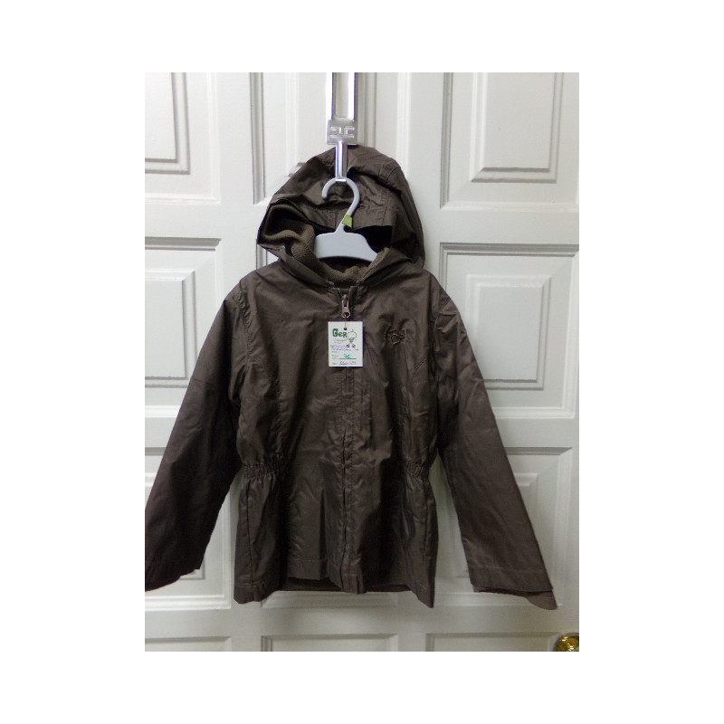 Cortavientos desmontable talla 3 años. Segunda mano