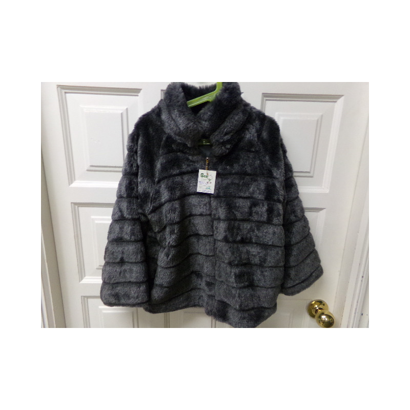Abrigo pelito talla 10 años. Segunda mano