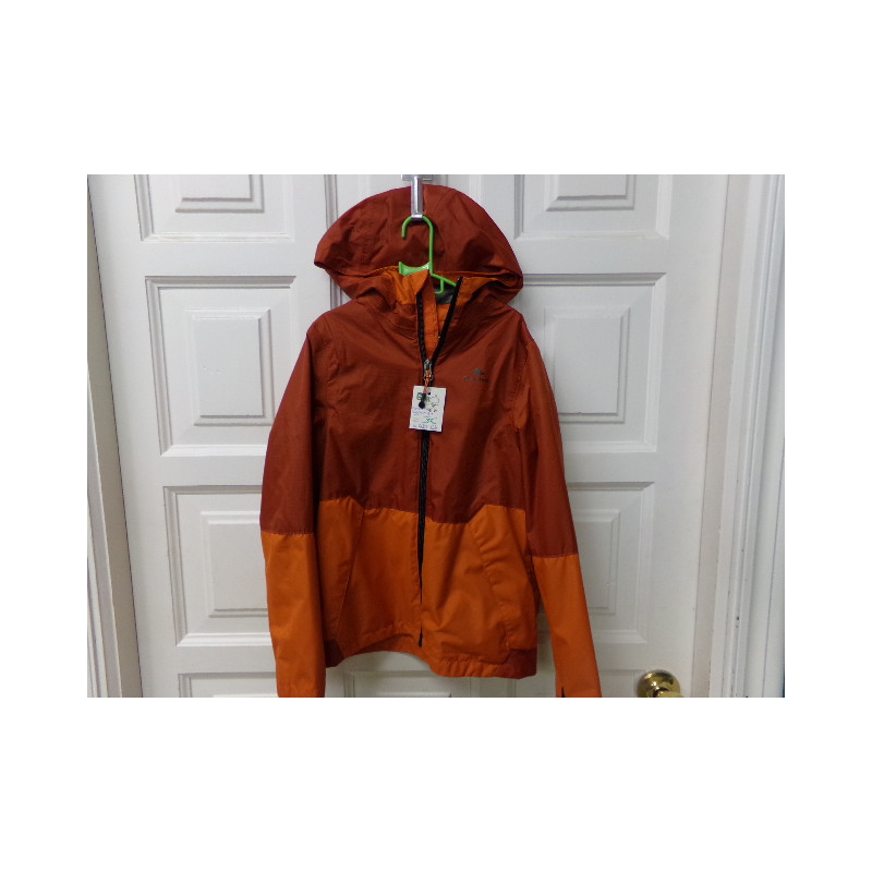 Cortvientos Quechua talla 8 años. Segunda mano