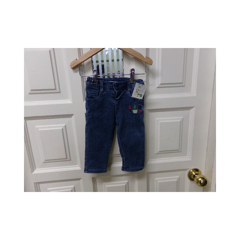 Pantalon vaquero Petit talla 12 meses. Segunda mano
