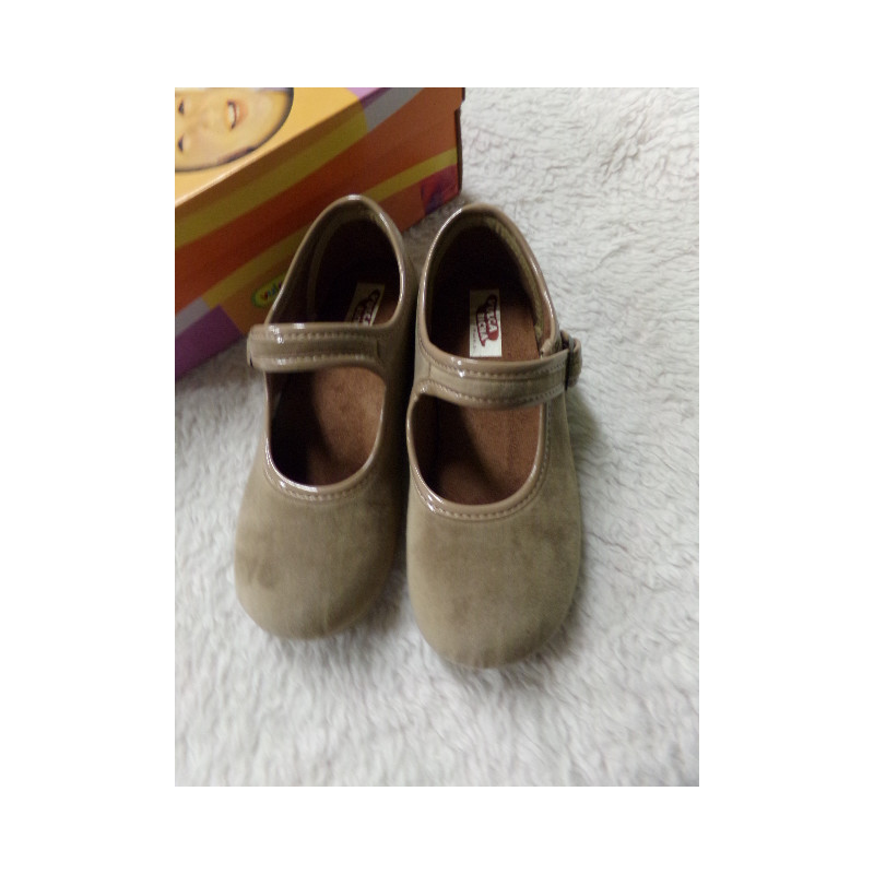 Merceditas Beig N 29. Segunda mano