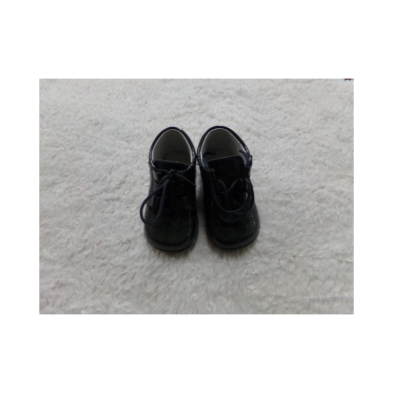 Bota charol gris Pisotones. N 18. Segunda mano