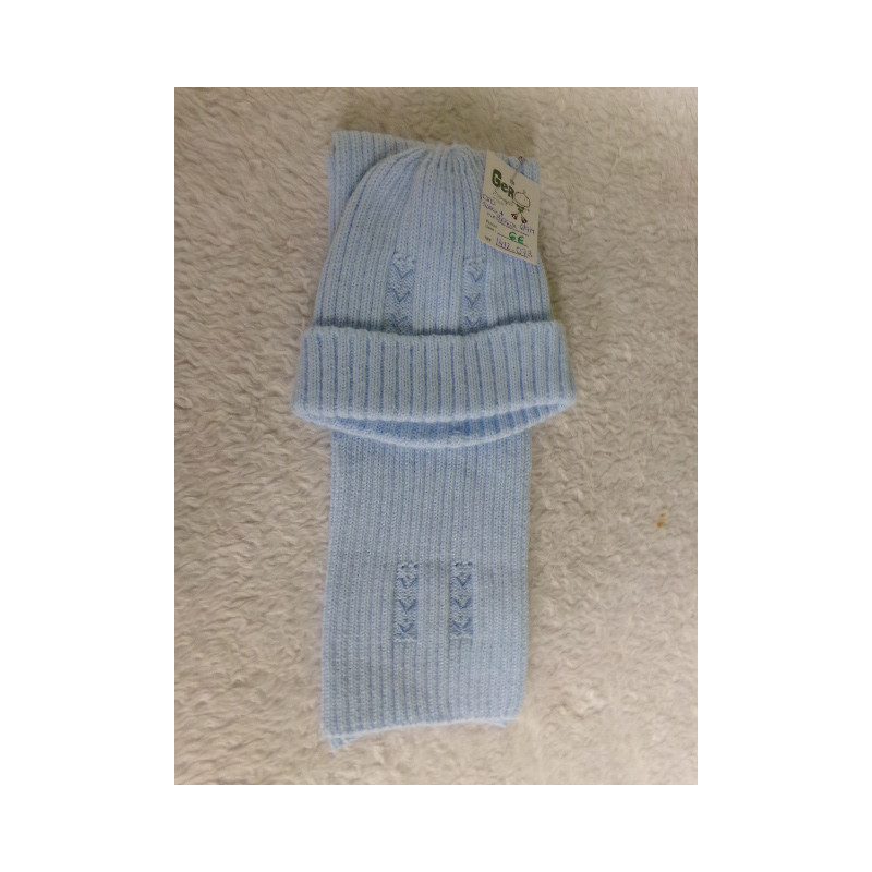 Gorro con bufanda talla 6-9 meses. Segunda mano