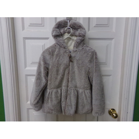 Abrigo pelito gris talla 8 años. Segunda mano