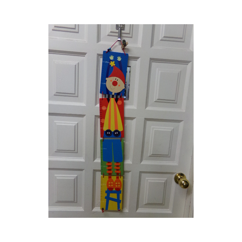 Medidor altura de madera. Segunda mano