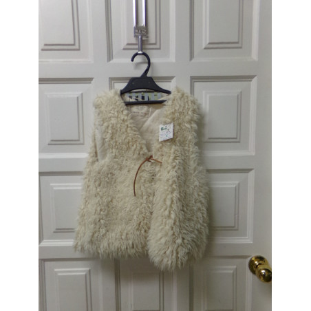 Chaleco de pelo Zara talla 8-10 años. Segunda mano