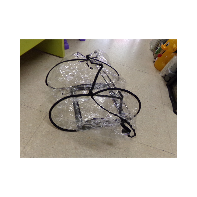 Plástico de lluvia para grupo cero. Segunda mano