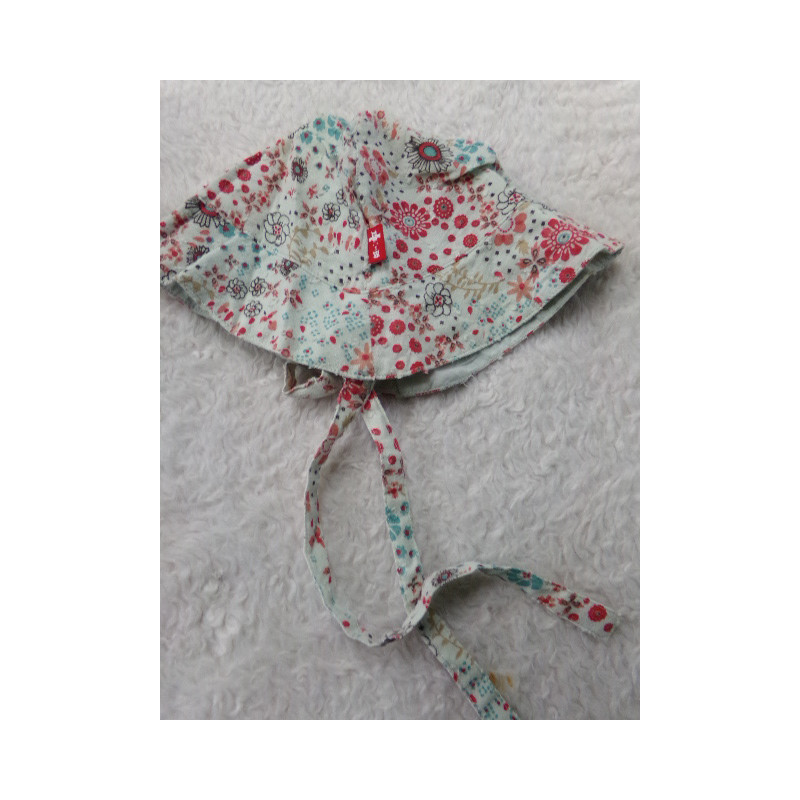 Gorro talla 4-5 años. Segunda mano