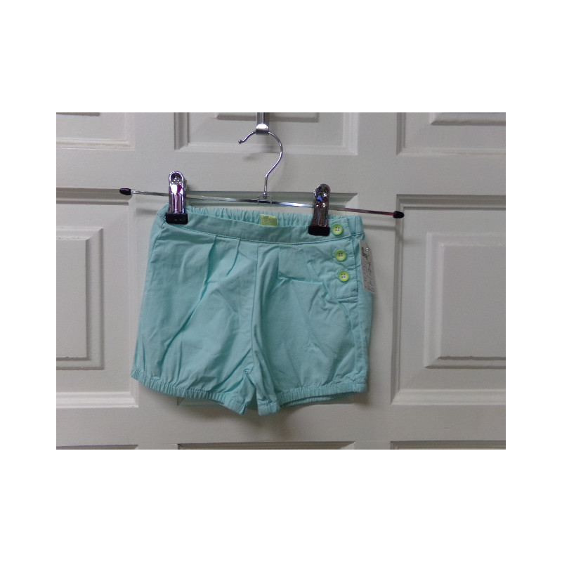 Pantalón corto talla 9 meses. TUC TUC. Segunda mano