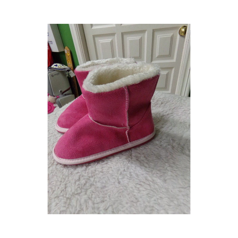 Bota pelito N 30. Segunda mano