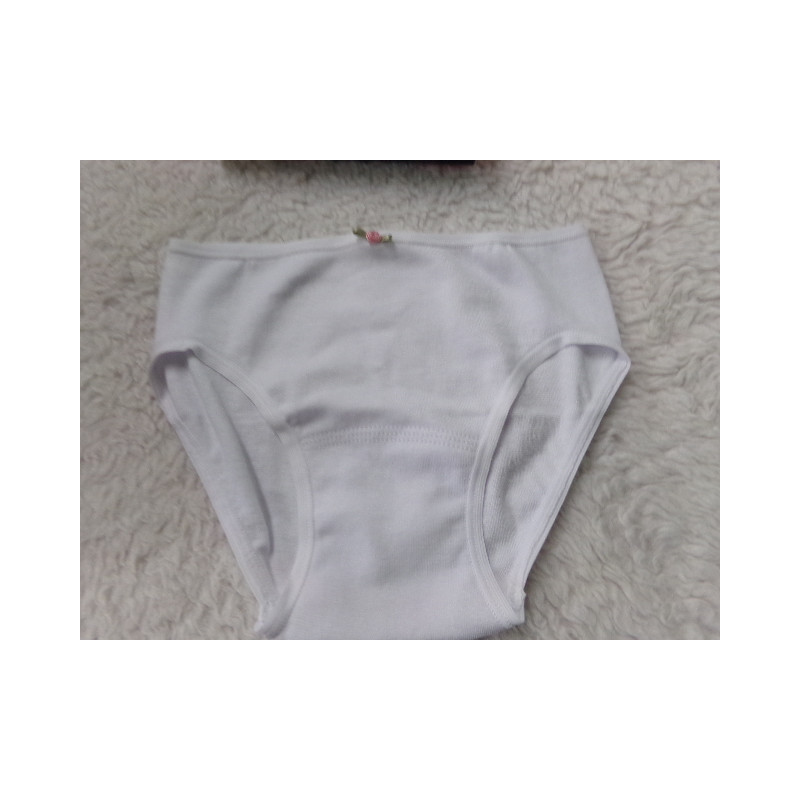 Braguita talla 4 años. Avent. A estrenar