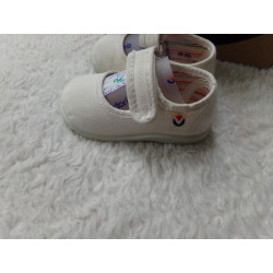 Zapatillas Victoria N 20. Segunda mano