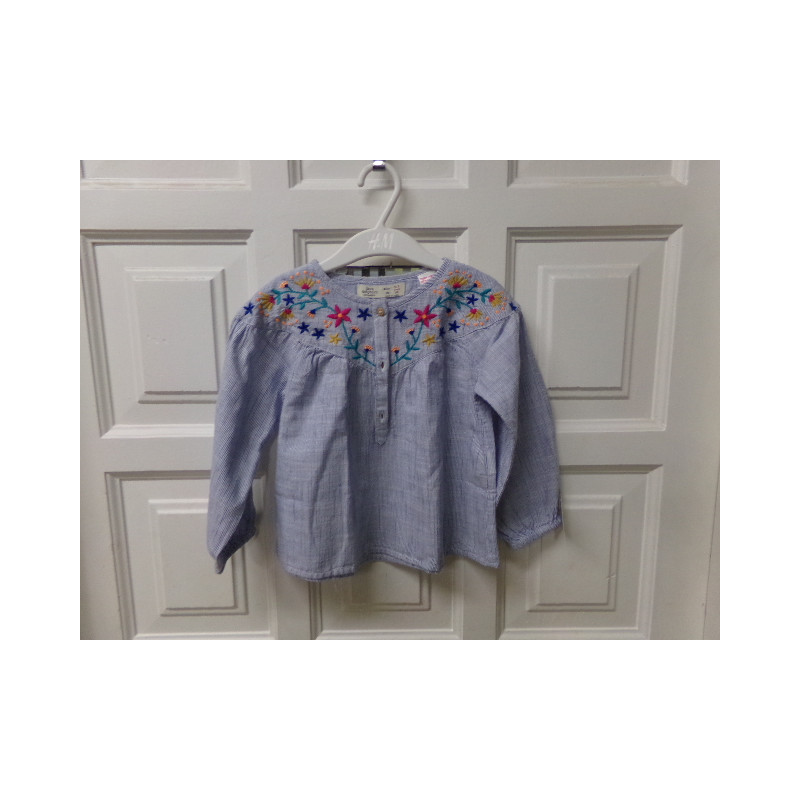 Blusa Zara talla 2-3 años. Segunda mano