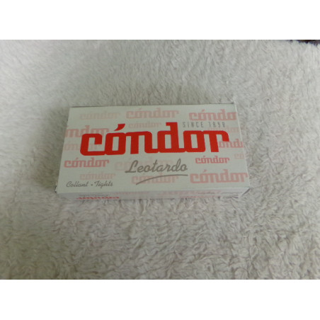 Leotardo canalé elástico. Condor. Talla 6-12 meses. A estrenar