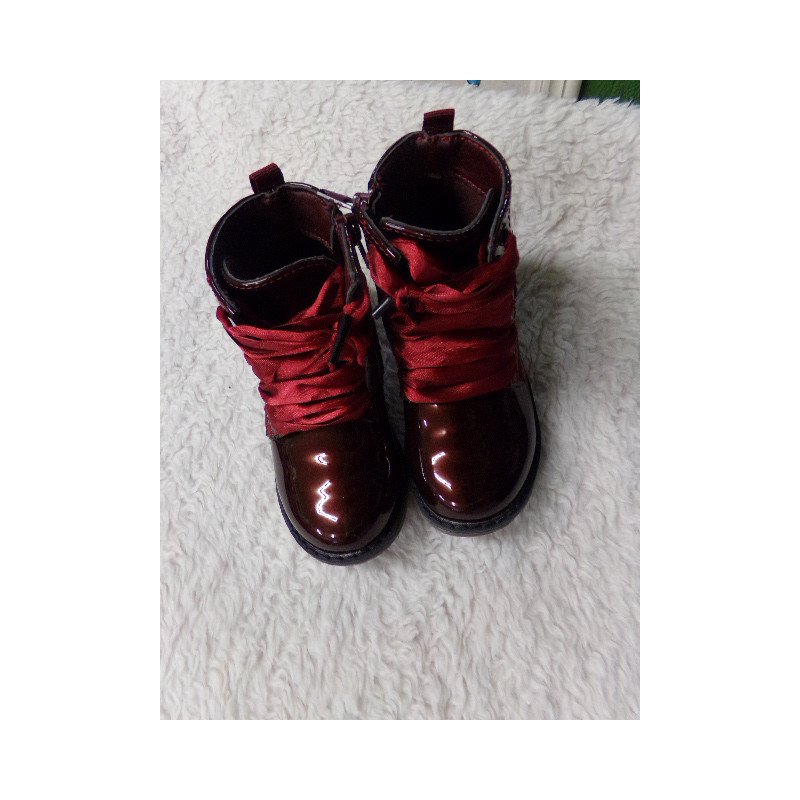 Botas N 25. Segunda mano