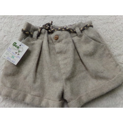 Pantalón corto Zara invierno talla 2-3 años. Segunda mano