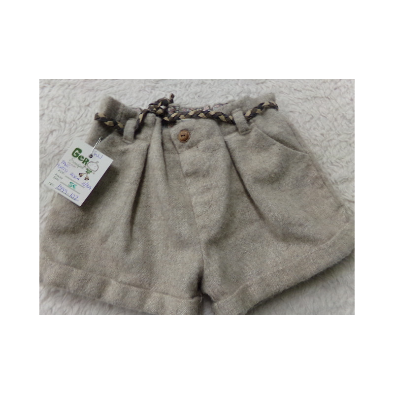 Pantalón corto Zara invierno talla 2-3 años. Segunda mano
