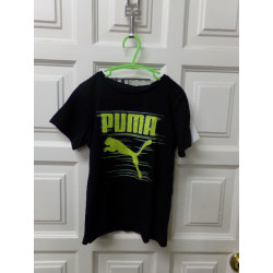 Camiseta Puma talla 7 años. Segunda mano