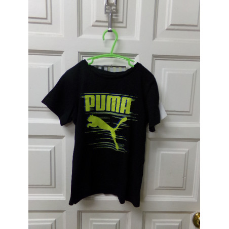 Camiseta Puma talla 7 años. Segunda mano