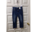 Pantalón vaquero Benetton talla 7 años. Segunda mano