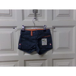 Pantalon corto Quechua Talla 4 años. Segunda mano