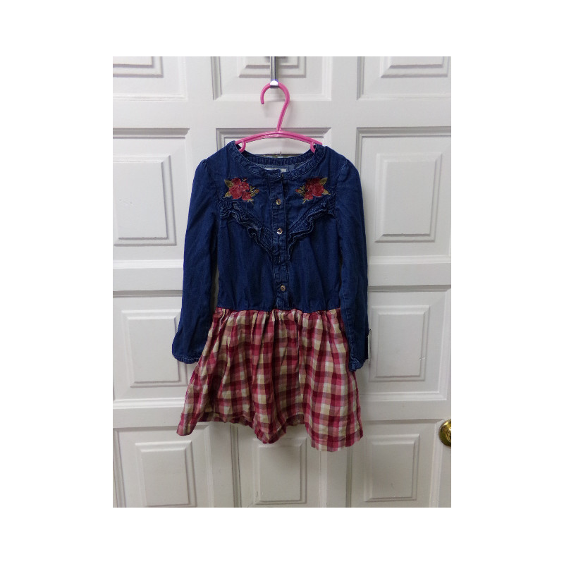 Vestido Mayoral talla 5 años. Segunda mano