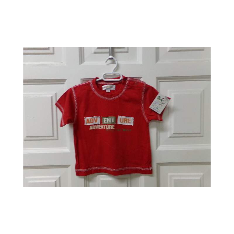 Camiseta talla 12 meses. Segunda mano