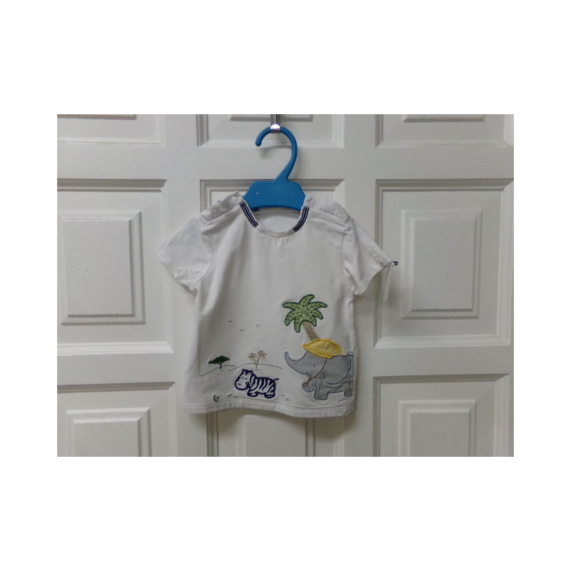 Camiseta Mayoral talla 6 meses. Segunda mano