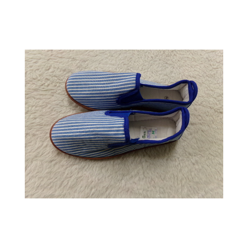 Alpargatas de rayas. N 34. Segunda mano