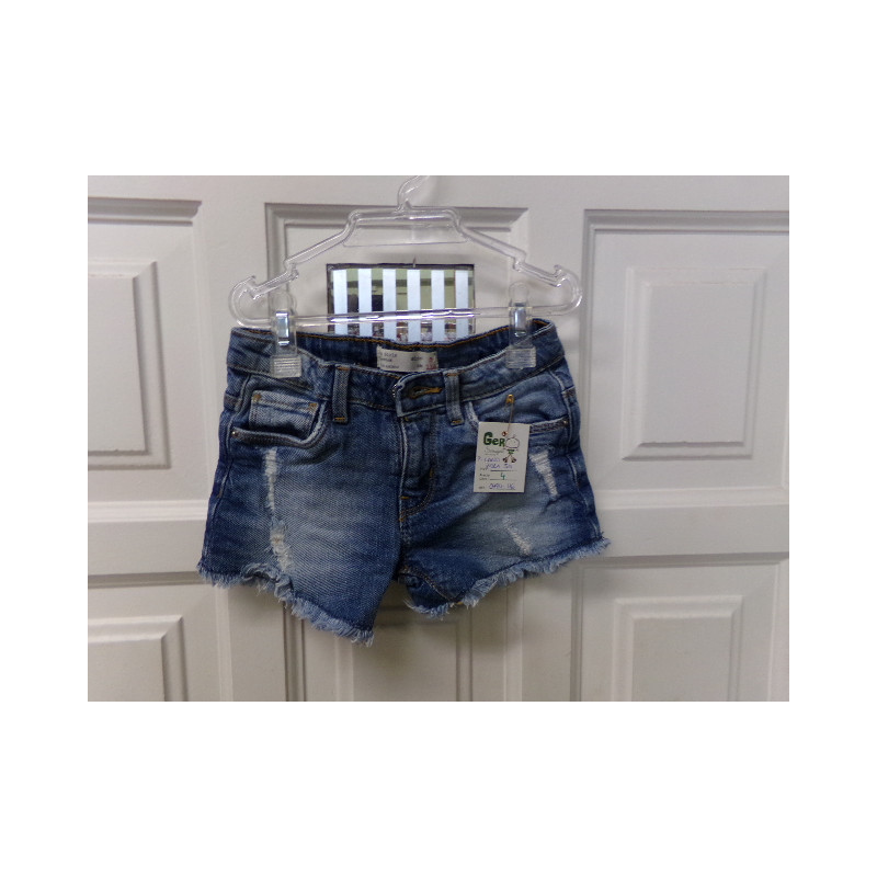 Pantalón corto Zara talla 5 años. Segunda mano