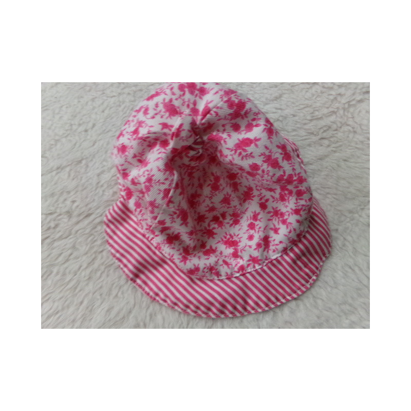 Gorrito talla 12 meses. Segunda mano