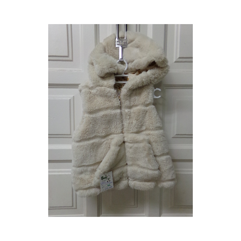 Chaleco de pelito Zara talla 3-4 años. Segunda mano