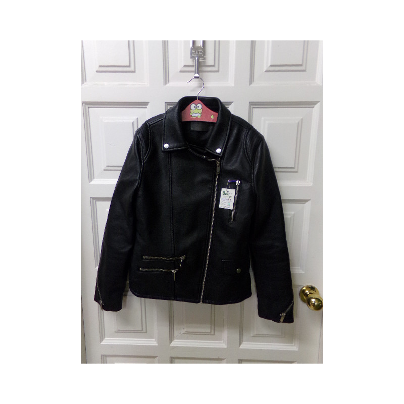 Cazadora polipiel Talla 13 años. Segunda mano