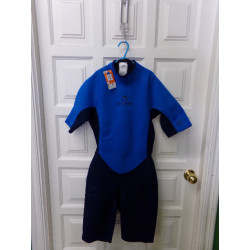 Neopreno talla 10-12 años. a estrenar