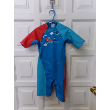 Neopreno talla 4 años. Segunda mano