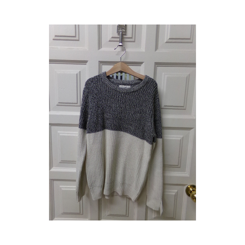 Jersey talla 8-10 años. Segunda mano