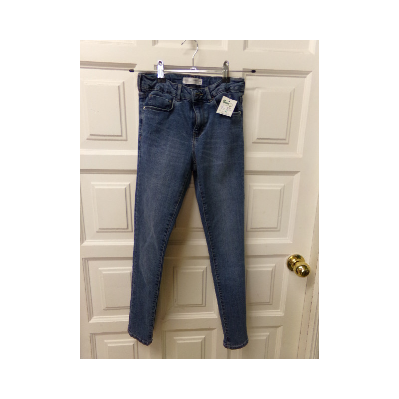 Vaquero Zara talla 11-12 años. Segunda mano