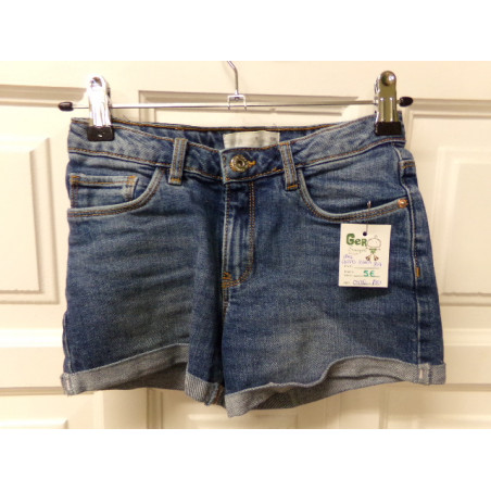 Vaquero corto talla 8 años. Zara. Segunda mano