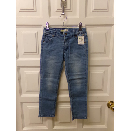 Pantalón vaquero Loi talla 6 años. Segunda mano