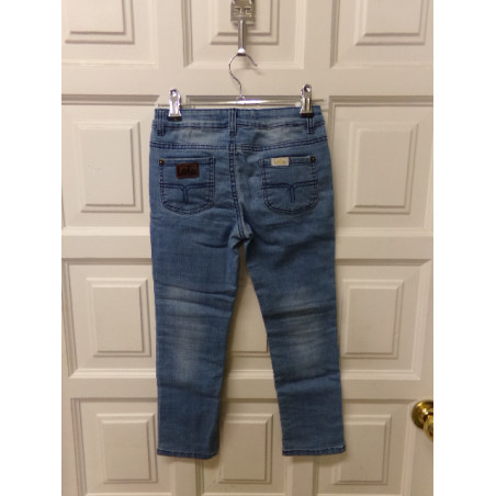 Pantalón vaquero Loi talla 6 años. Segunda mano