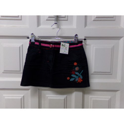 Falda vaquera Orchestra talla 6 años. Segunda mano