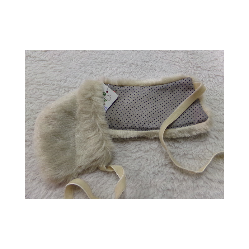 Cuello de pelito Adolfo Dominguez. Talla 8-10 años. Segunda mano