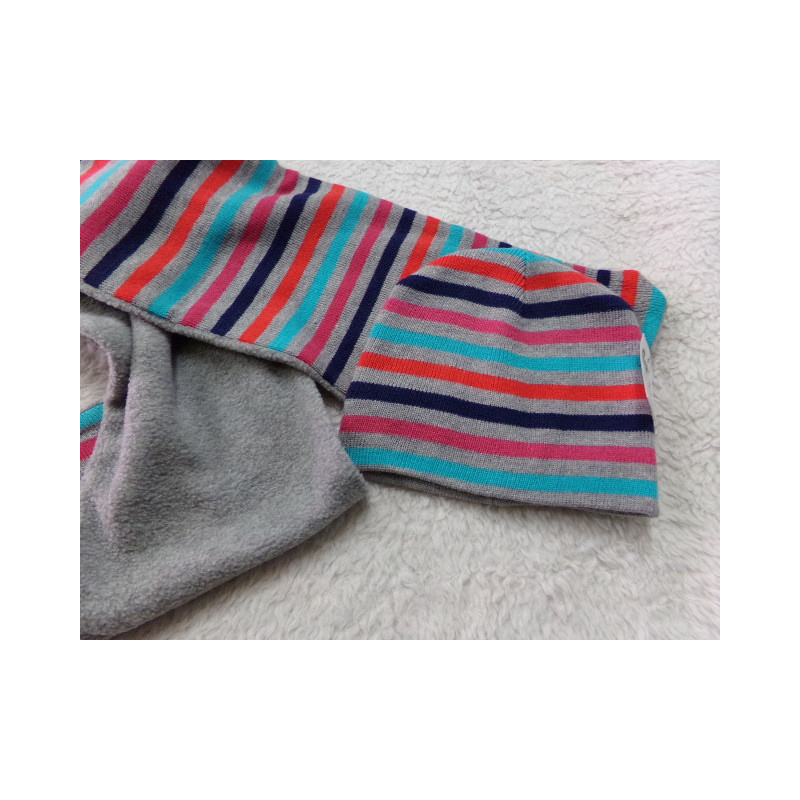 Gorro y bufanda talla 8-10 años. Segunda mano