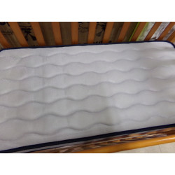 Cuna de madera sin colchón Micuna.