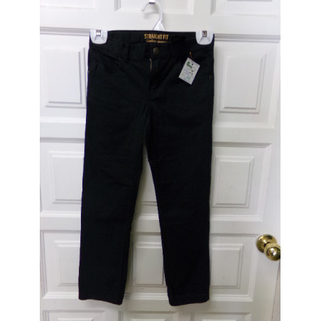 Pantalón negro talla 9-10 años. A estrenar