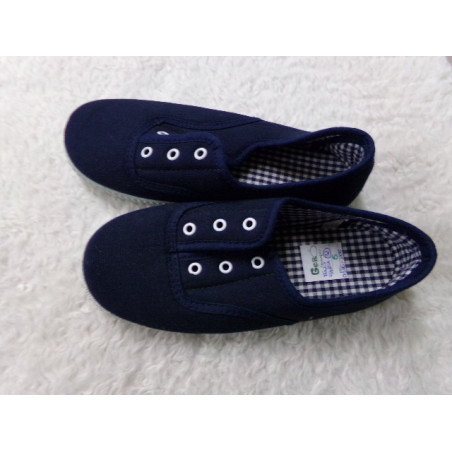 Tenis loneta N 32. Segunda mano