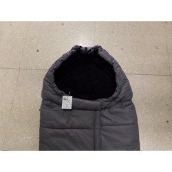 Saco de silla gris evolutivo Baby Monster. Segund amano